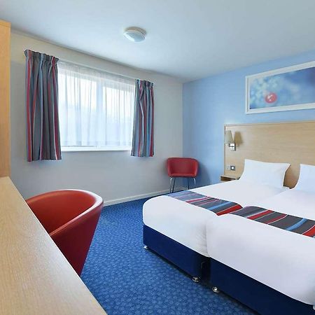 Travelodge Northampton Upton Way Phòng bức ảnh